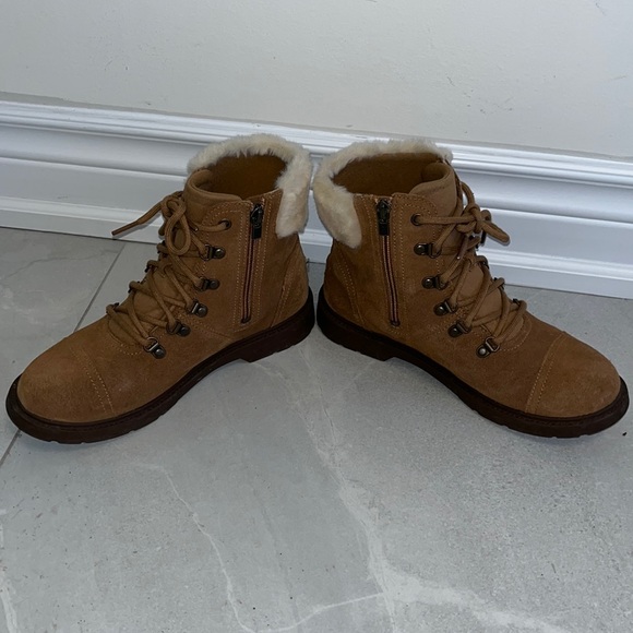 UGG AZELL HIKER WEATHER WATERPROOF WINTER BOOT - Picture 8 of 13